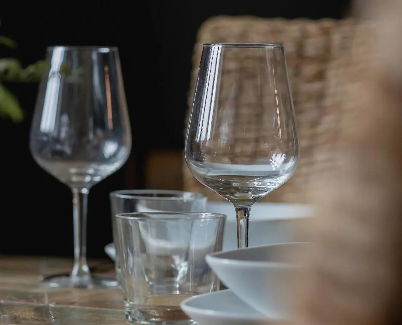 Luxury Apartment With Two Bedrooms And Balcony By Renters Prestige Krakow